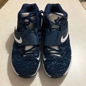 Nike Kevin Durant Navy and White Basketball Shoes